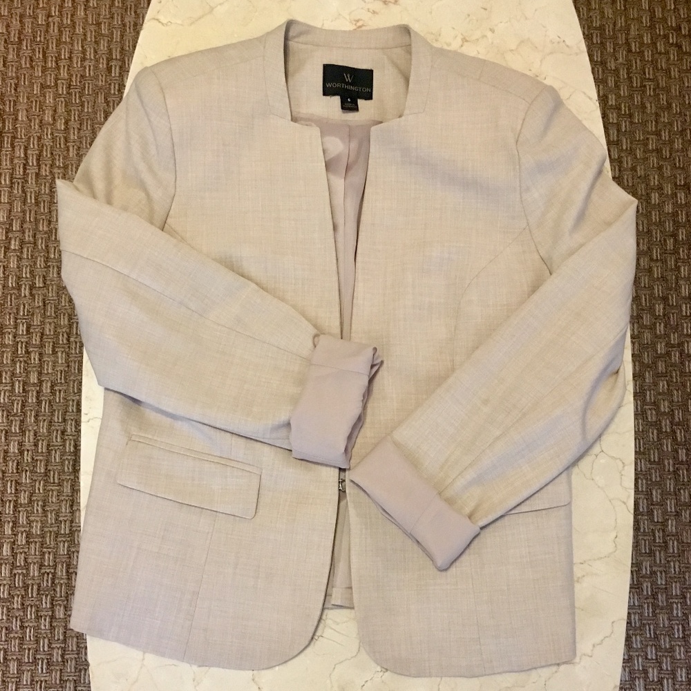NWOT Worthington Camel/Cream Blazer